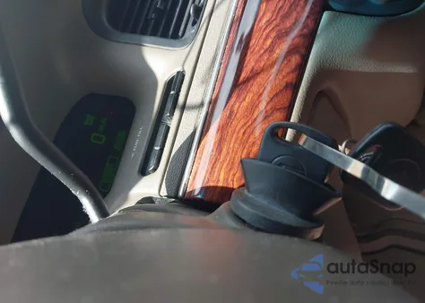 2002 Mercury Grand Marquis Ls из США, поврежденный, VIN 2MEFM75W02X635971